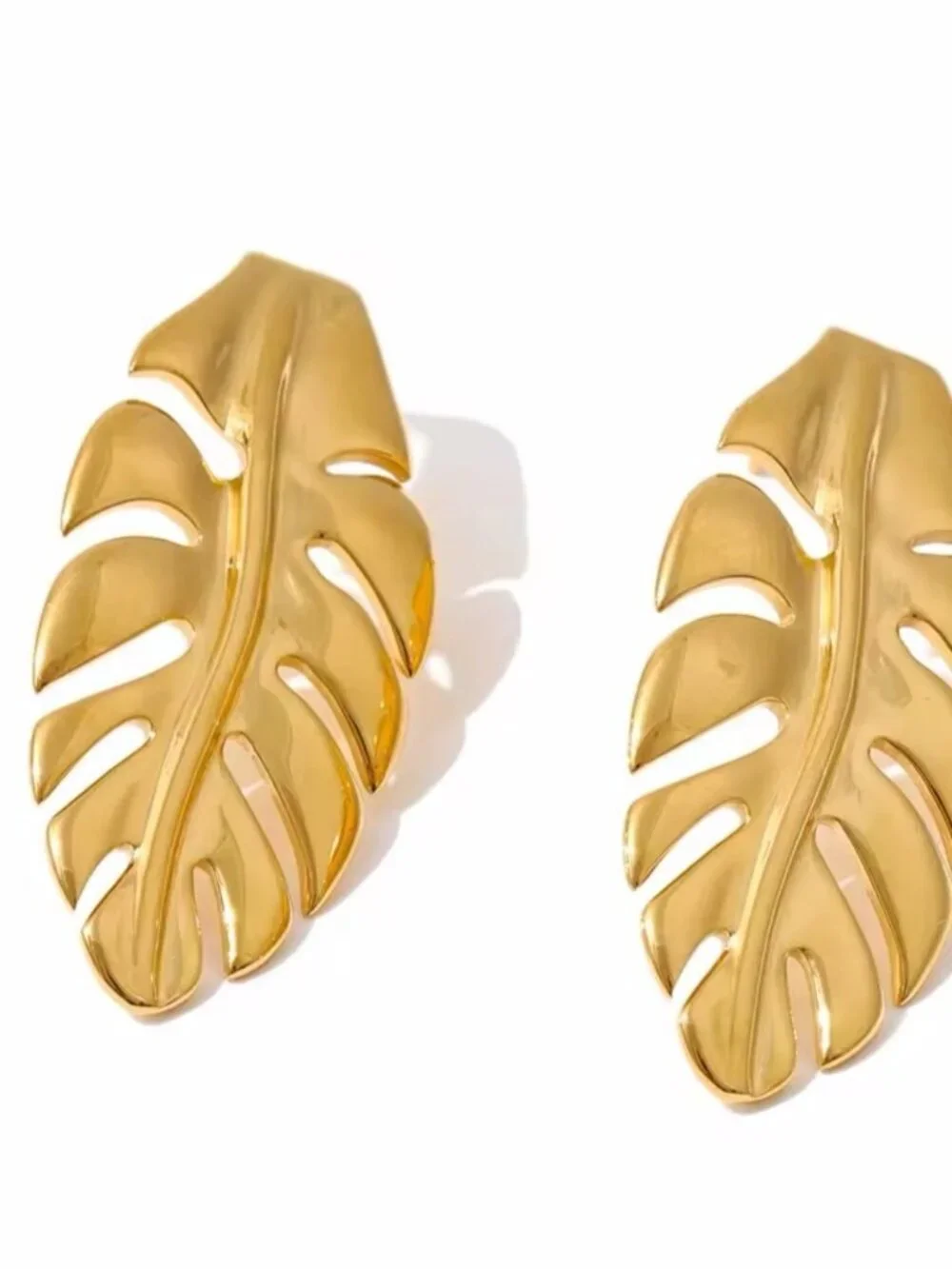 Gold tone Leaf Drop Earrings - Women's Fashion Jewelry